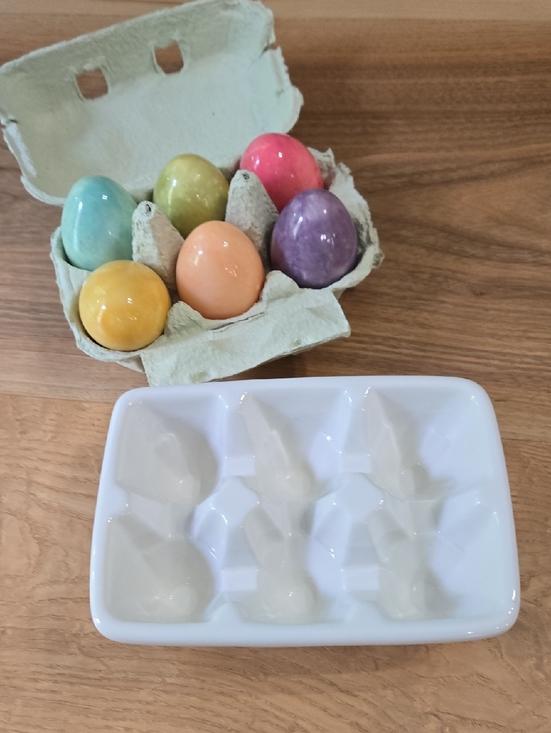 Williams Sonoma Other - Williams Sonoma White Ceramic Egg Tray